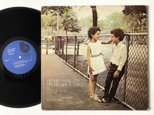 Herbie Hancock, <em>Speak Like a Child</em> (Blue Note 84279) "Black b" United Artists Pressing - Image 2