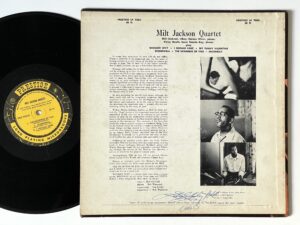 <em>Milt Jackson Quartet</em> (Prestige 7003) Bergenfield/Abbey Pressing - Image 2